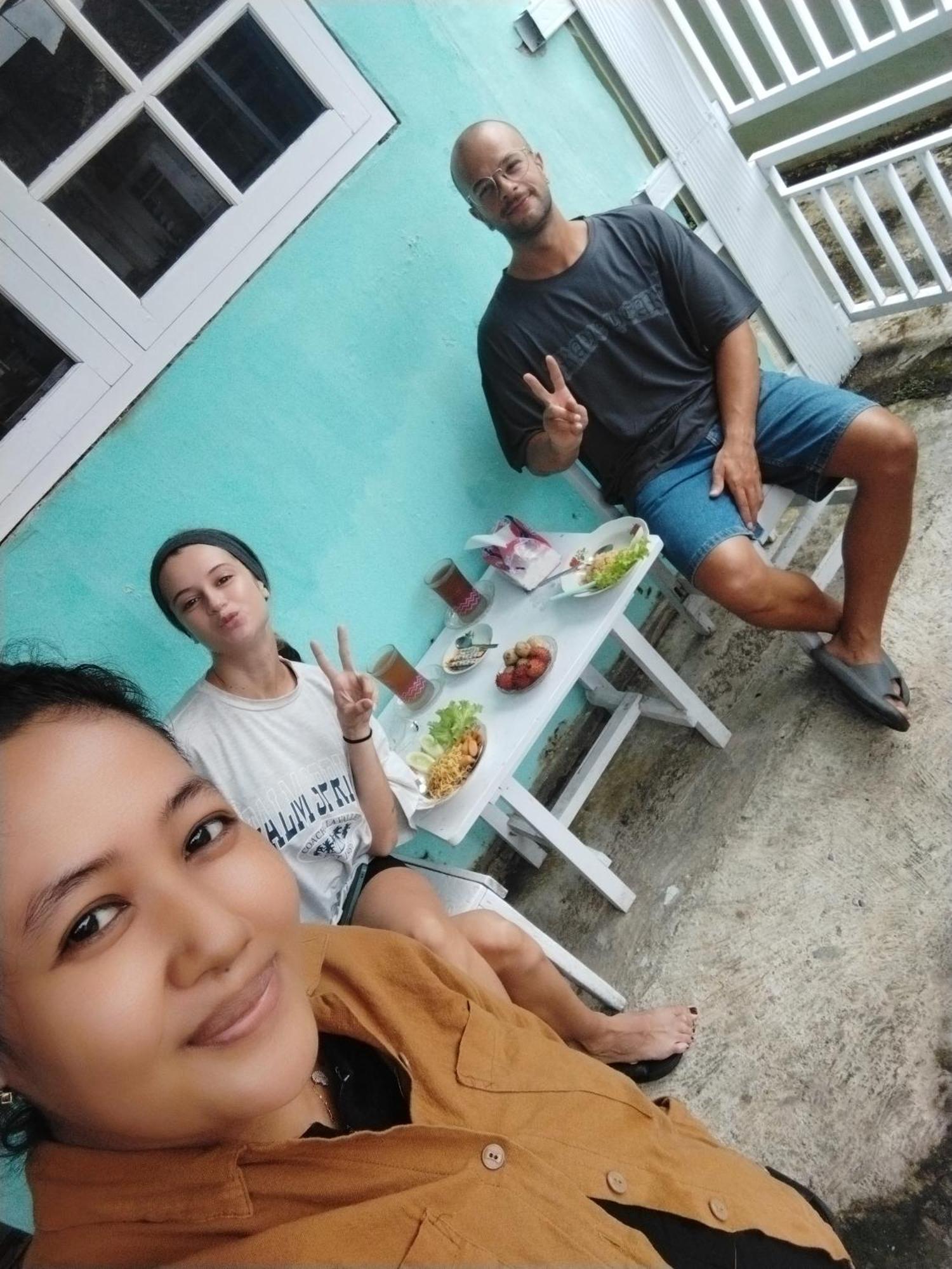Nio Homestay And Tour Licin Экстерьер фото